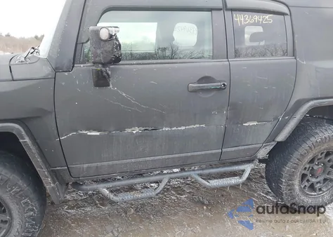 2007 Toyota Fj Cruiser z USA, uszkodzony, nr VIN JTEBU11F970010120